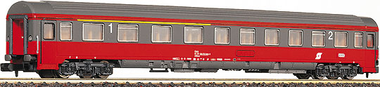 Passenger car 1st/2nd class Eurofirma<br /><a href='images/pictures/Roco/24475.jpg' target='_blank'>Full size image</a>